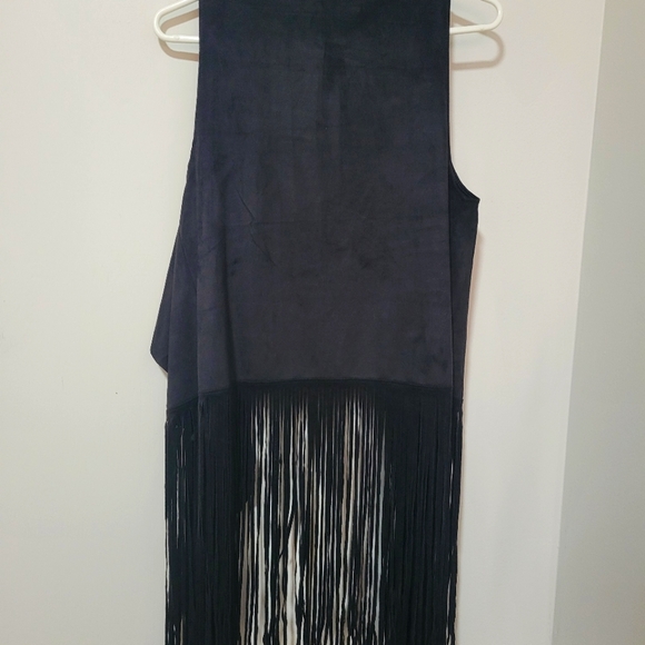 Bebe Suede Fringe Vest - Picture 3 of 6